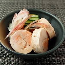 ポン酢で提供されるあん肝の一皿